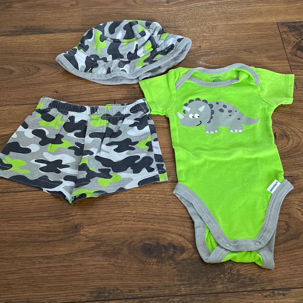 Gerber 0-3 month Matching Set